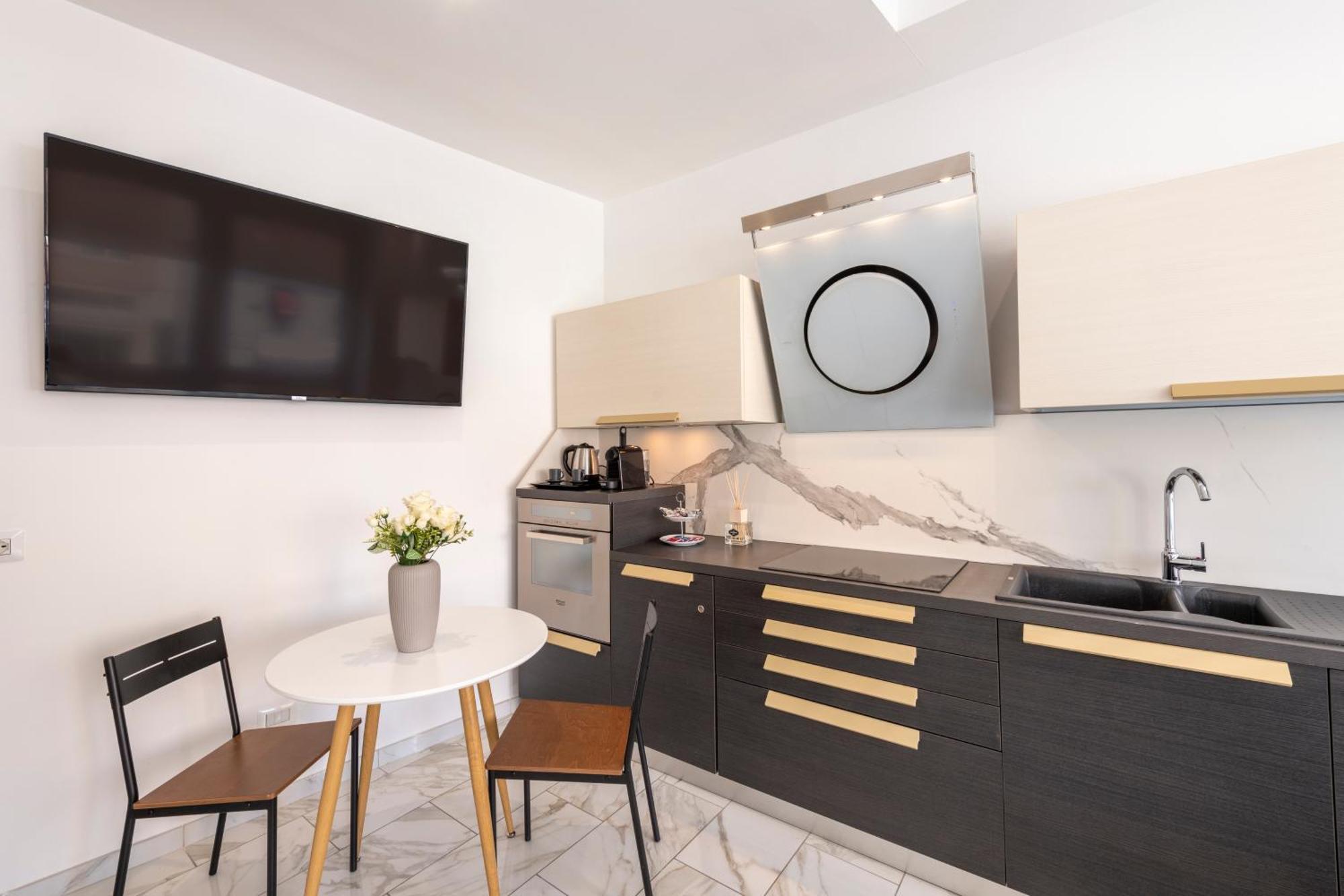 Milan Royal Suites Porta Ticinese エクステリア 写真